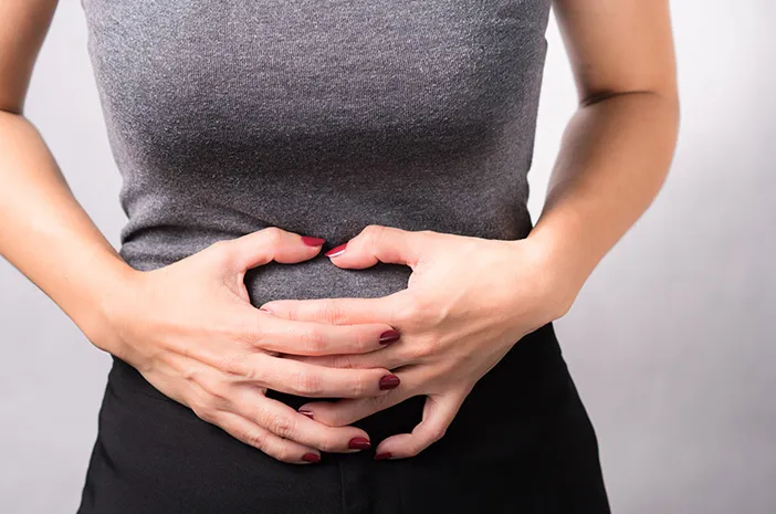 Flek kehamilan bisa menjadi momen yang menegangkan bagi sebagian ibu, karena bisa menimbulkan kekhawatiran tentang kesehatan janin. Namun, tidak semua flek kehamilan merupakan tanda bahaya. 